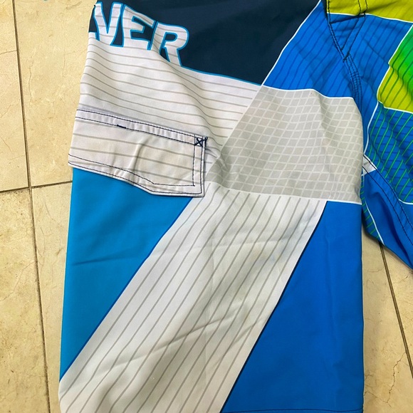 Retro Quicksilver 10” Board Shorts - Picture 5 of 12